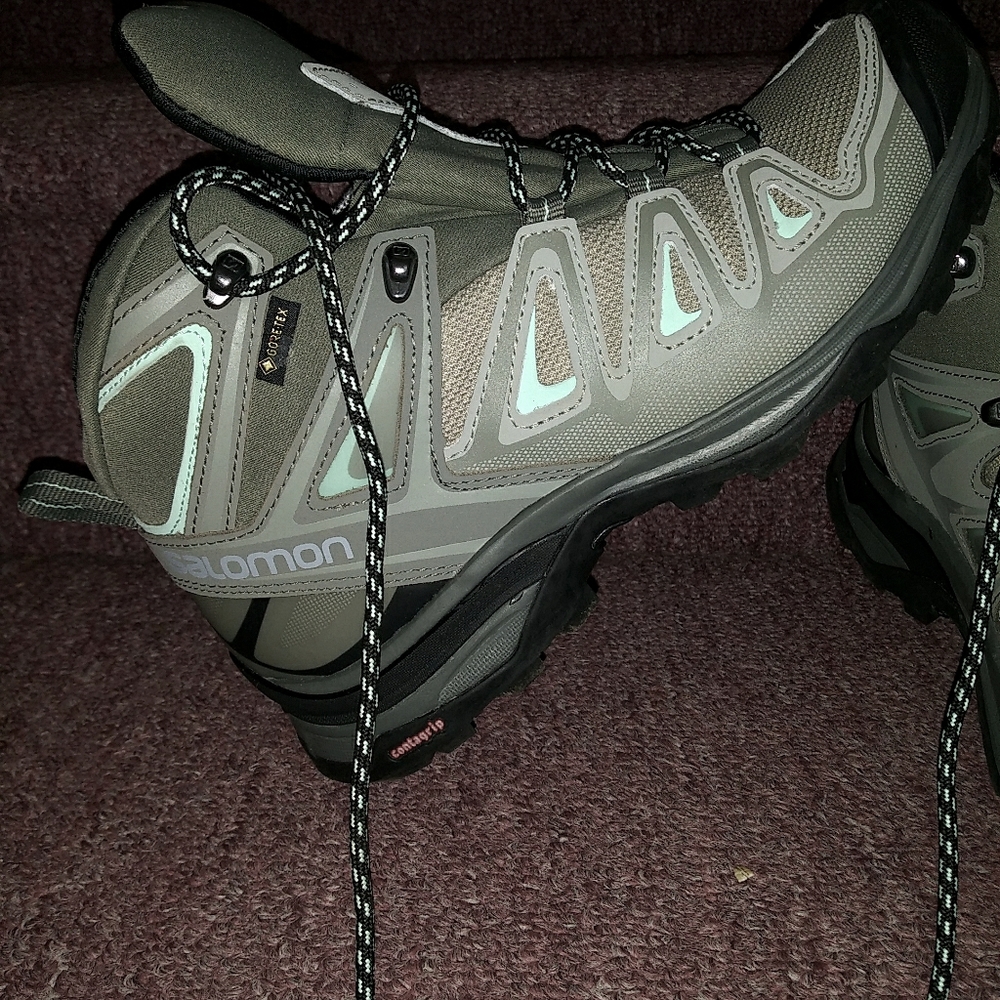 Salomon hiking boots